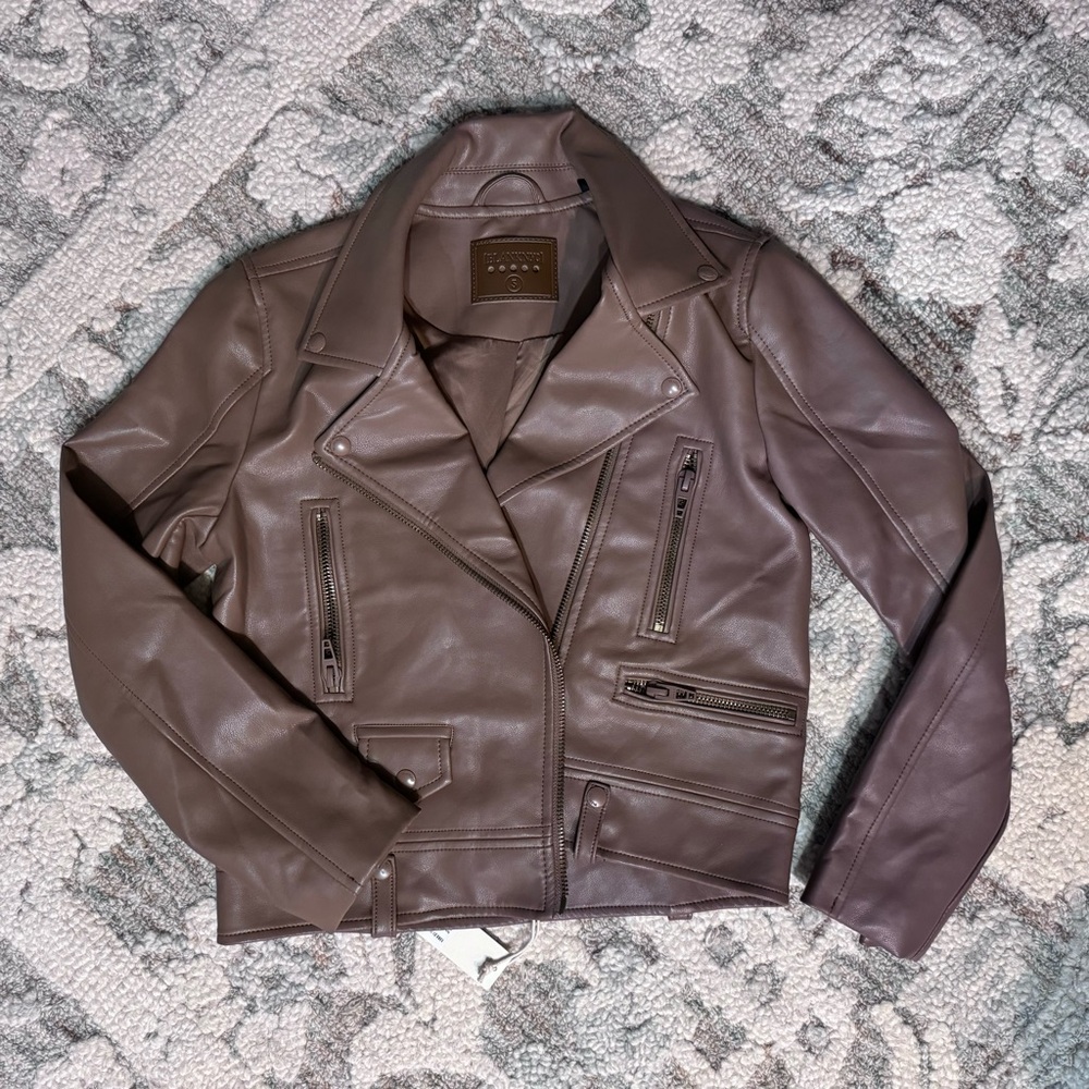 ✨NWT✨ blanknyc mauve leather jacket